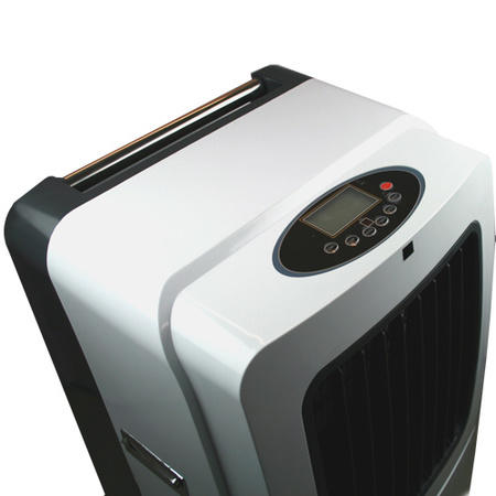 FO - 9,000 BTU Portable Air Conditioner with Heater  - Cosmetic Damage, Missing Accessories