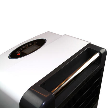 FO - 9,000 BTU Portable Air Conditioner with Heater  - Cosmetic Damage, Missing Accessories