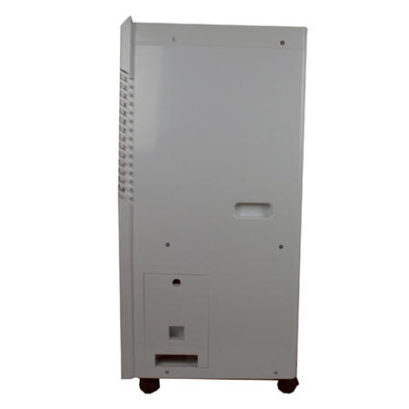 FO - 7,000 BTU Portable Air Conditioner with Heater  - Missing wheels