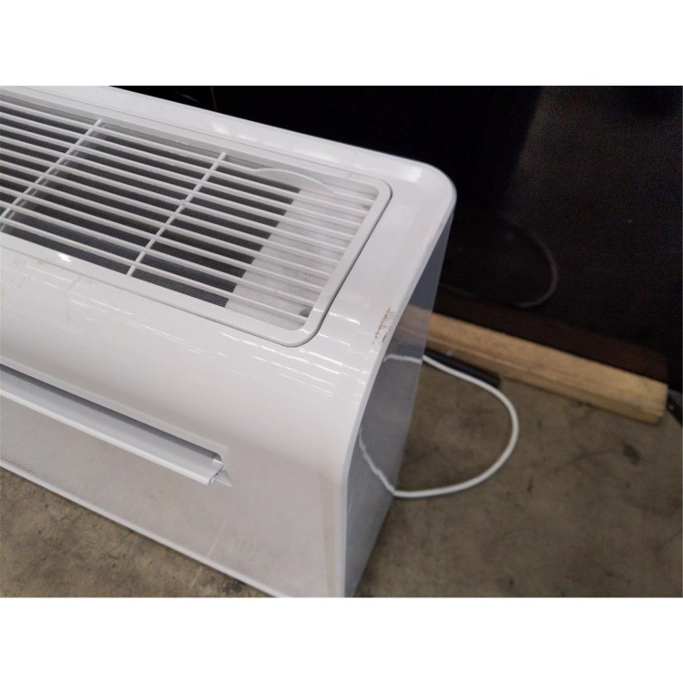 Refurbished electriQ IQOOL-SMART15HP 12000 BTU Wall Mounted Air Conditioner with Heat Pump - No Outdoor Unit Needed
