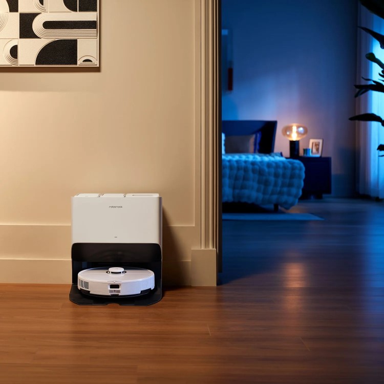Roborock S8 Pro Ultra Robot Vacuum Cleaner with RockDock Ultra DuoRoller Brush and VibraRise 2.0 Mopping system 6000Pa - White